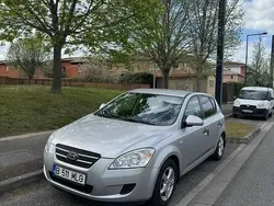 Gri Utilizat 2008 Kia Ceed 2 Hatchback | 3.200 EUR (Preț OK)