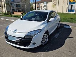 Culoarealb Utilizat 2012 Renault Mégane Coupé Coupe | 4.850 EUR