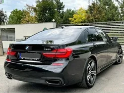 Negru Utilizat 2018 BMW 750 Berlinǎ | 33.000 EUR