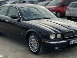 Negru Utilizat 2006 Jaguar XJ6 Berlinǎ | 8.900 EUR