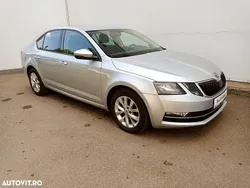 Culoareargint Utilizat 2017 Skoda Octavia Style Berlinǎ | 12.990 EUR (Puțin scump)