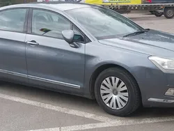 Utilizat 2008 Citroën C5 Berlinǎ | 2.250 EUR (Preț bun)