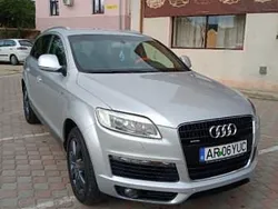 Gri Utilizat 2006 Audi Q7 SUV | 8.500 EUR