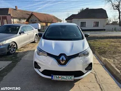 Alb Utilizat 2022 Renault Zoe Life Hatchback | 8.999 EUR (Super Preț)