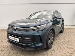 Albastru mediu normal Nouă 2025 VW Tiguan Life SUV | 39.900 EUR (Scump)