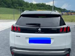 Alb Utilizat 2018 Peugeot 3008 SUV | 13.500 EUR (Puțin scump)