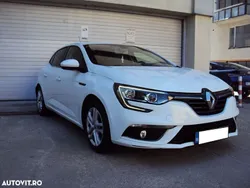 Alb Utilizat 2020 Renault Mégane IV Zen Hatchback | 10.800 EUR (Preț OK)