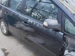 Utilizat 2009 Ford C-MAX Monovolum | 600 EUR