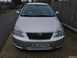 Utilizat 2003 Toyota Corolla Hatchback | 3.000 EUR (Scump)
