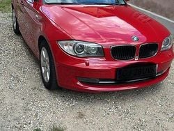 Culoarerosu Utilizat 2011 BMW 120 Sport Line Hatchback | 4.800 EUR