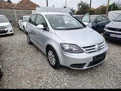 Gri Utilizat 2006 VW Golf V Comfortline Hatchback | 2.590 EUR (Preț bun)