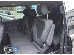 Mercedes V220