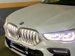Culoarealb Utilizat 2021 BMW X6 Sport Line SUV | 71.000 EUR (Scump)