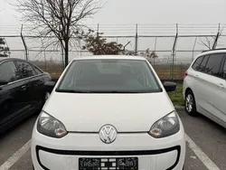 Alb Utilizat 2013 VW up! Hatchback | 3.500 EUR