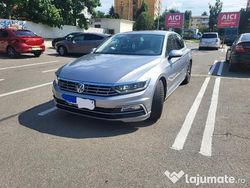 Utilizat 2018 VW Passat R-line Berlinǎ | 16.500 EUR (Puțin scump)