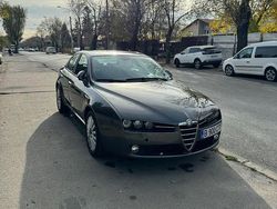 Culoaregri Utilizat 2011 Alfa Romeo 159 Distinctive Berlinǎ | 25.000 EUR