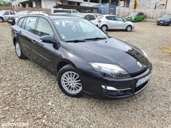 Negru Utilizat 2011 Renault Laguna GrandTour LIMITED Break | 3.990 EUR