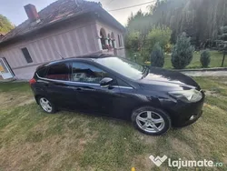 Negru Utilizat 2012 Ford Focus Berlinǎ | 3.500 EUR (Preț bun)