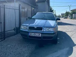 Culoaregri Utilizat 2006 Skoda Octavia Tour Berlinǎ | 3.300 EUR (Scump)