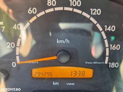 Culoarealb Utilizat 2005 Mercedes Sprinter Van | 3.000 EUR