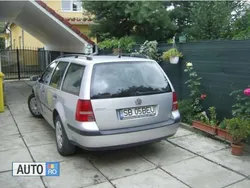 Utilizat 2003 VW Golf IV Break | 2.900 EUR (Scump)