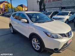 Alb Utilizat 2015 Nissan Qashqai Tekna SUV | 10.950 EUR (Preț OK)