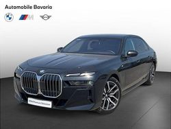 Black sapphire metallic metalizat Utilizat 2024 BMW 740 Comfort Edition Berlinǎ | 101.979 EUR
