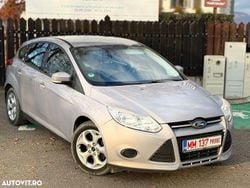 Culoarealte culori Utilizat 2011 Ford Focus Titanium Hatchback | 4.000 EUR (Preț OK)