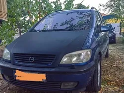Albastru Utilizat 2002 Opel Zafira Monovolum | 3.000 EUR