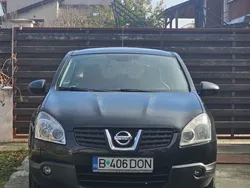 Negru Utilizat 2008 Nissan Qashqai SUV | 4.300 EUR (Preț bun)