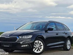 Culoarenegru Utilizat 2021 Skoda Octavia Style Break | 13.150 EUR (Preț bun)