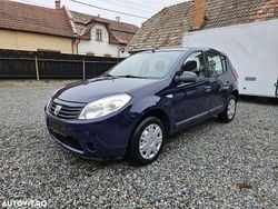 Culoarealbastru Utilizat 2011 Dacia Sandero Ambiance | 2.199 EUR (Preț bun)
