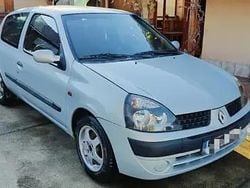 Utilizat 2001 Renault Clio Coupe | 1.000 EUR (Scump)