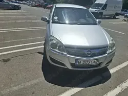 Argintiu Utilizat 2007 Opel Astra Berlinǎ | 1.299 EUR (Preț bun)