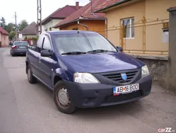 Albastru Utilizat 2008 Dacia Logan Berlinǎ | 2.699 EUR (Preț OK)