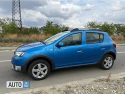 Albastru Utilizat 2015 Dacia Sandero Hatchback | 5.200 EUR (Preț OK)