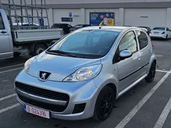 Gri Utilizat 2012 Peugeot 107 Access Hatchback | 3.200 EUR