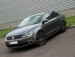 Gri Utilizat 2011 VW Jetta Berlinǎ | 5.500 EUR (Preț OK)