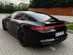 Culoarenegru Utilizat 2017 Porsche Panamera 4S Berlinǎ | 48.000 EUR