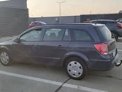 Gri Utilizat 2006 Opel Astra Break | 1.500 EUR (Preț bun)