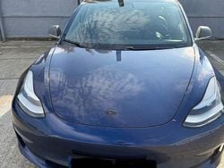 Culoarealbastru Utilizat 2019 Tesla Model 3 Berlinǎ | 20.750 EUR (Preț OK)