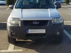 Utilizat 2005 Ford Maverick SUV | 2.750 EUR