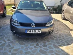 Utilizat 2012 VW Jetta Berlinǎ | 4.900 EUR (Preț OK)