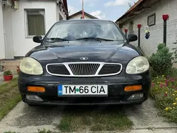 Utilizat 1998 Chevrolet Leganza Berlinǎ | 2.000 EUR