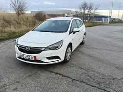 Alb Utilizat 2017 Opel Astra Break | 6.490 EUR (Preț OK)