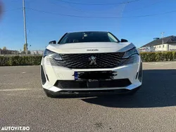 Alb Utilizat 2022 Peugeot 3008 SUV | 25.500 EUR (Puțin scump)