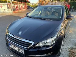 Culoarealbastru Utilizat 2014 Peugeot 308 Active Hatchback | 5.000 EUR (Preț bun)