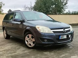 Albastru Utilizat 2008 Opel Astra Break | 2.250 EUR (Preț OK)