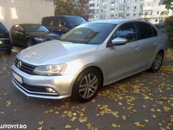 Culoareargint Utilizat 2015 VW Jetta Comfortline Berlinǎ | 6.990 EUR (Preț OK)