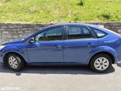 Culoarealbastru Utilizat 2008 Ford Focus Hatchback | 2.100 EUR (Preț bun)